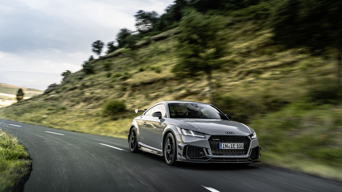 L’iconica edizione Audi TT e la RS 3 performance edition sono edizioni limitate a cinque cilindri per clienti fedeli
